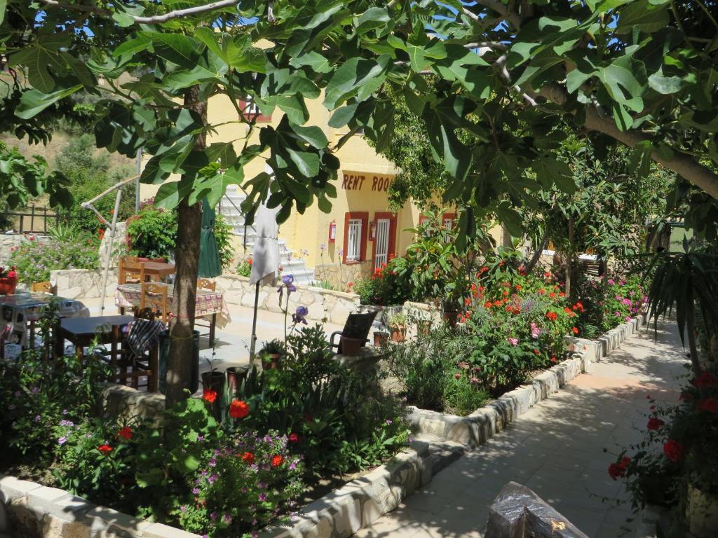 Villa Costas - Popi Sivas Exterior photo