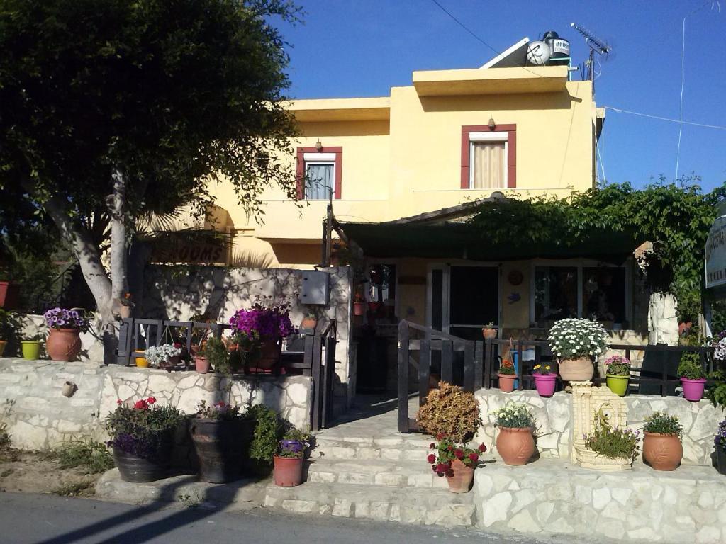 Villa Costas - Popi Sivas Exterior photo